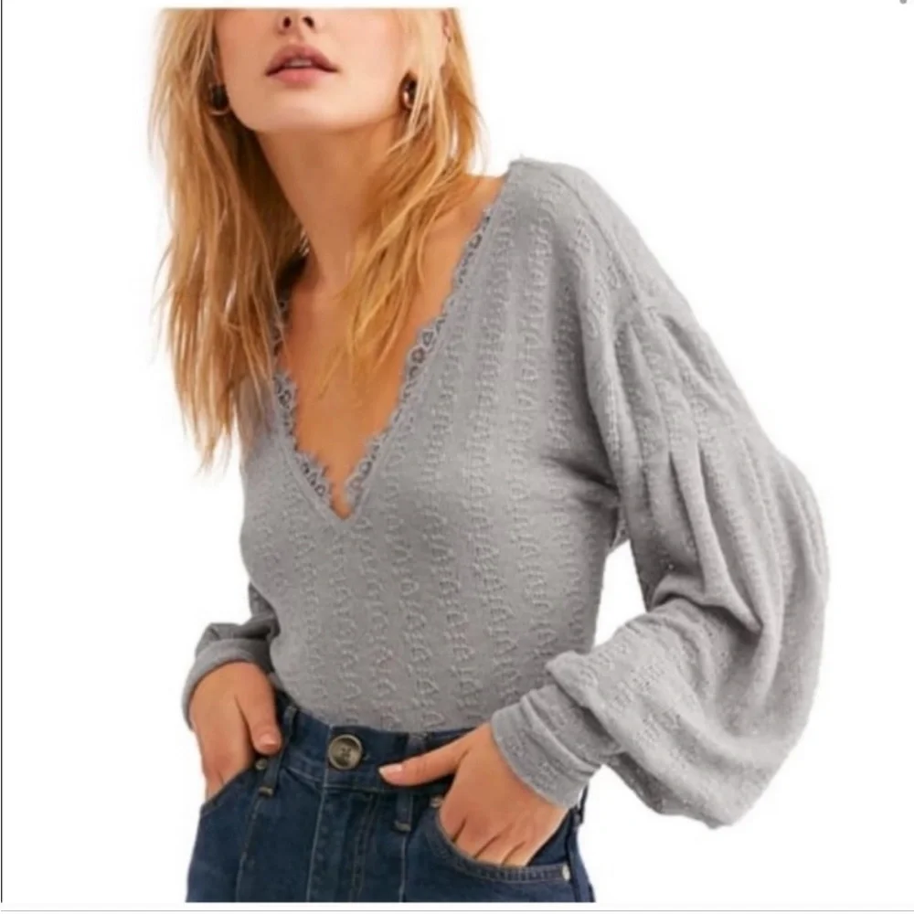 Free People Light Gray Lace-Trim V-Neck Balloon Sleeve Top